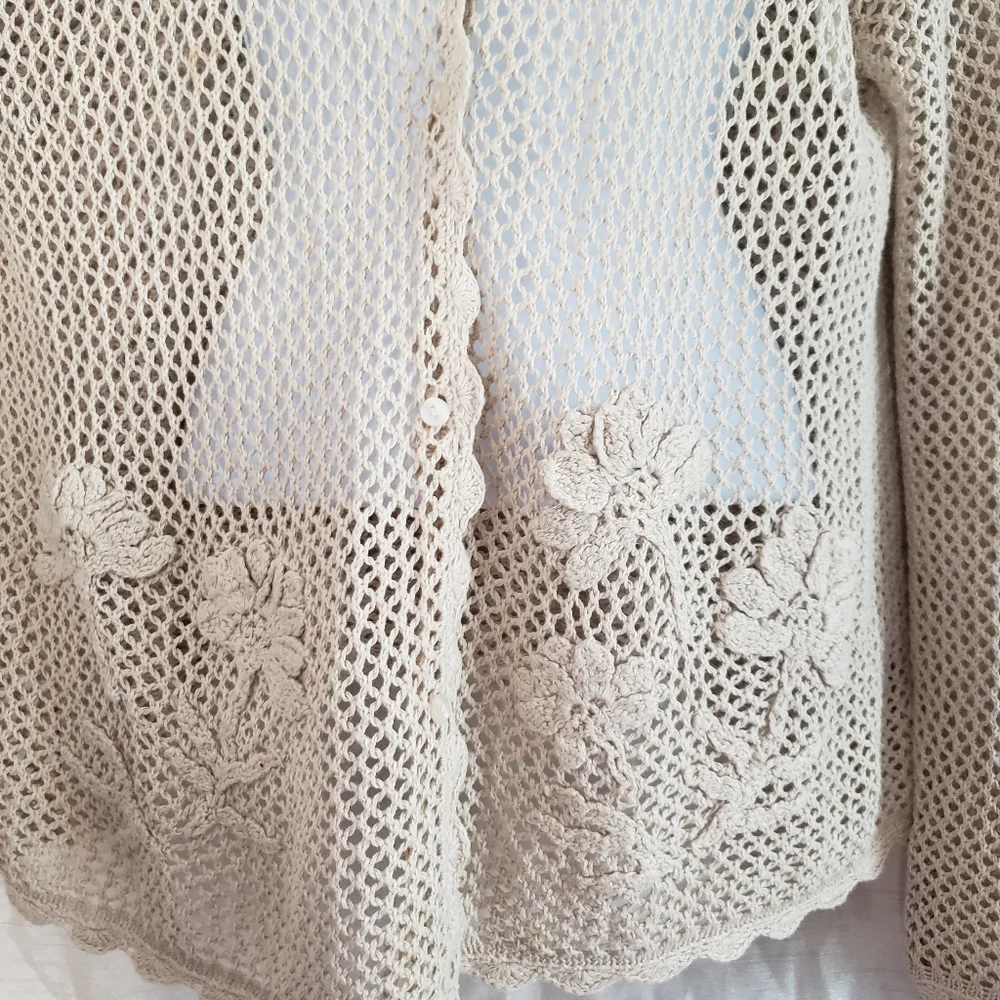 NWOT Norton tan linen crocheted floral cardigan sweater Womens Medium - Picture 4 of 6